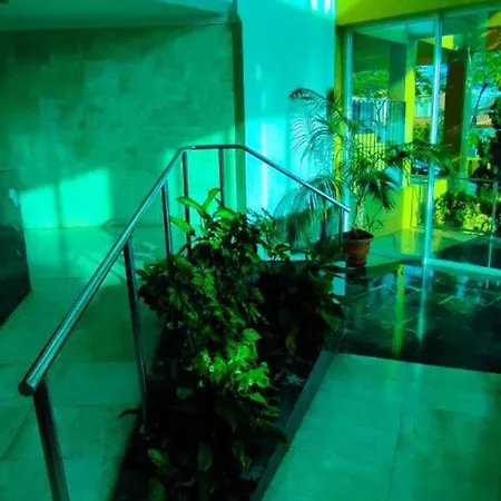 3p Piscina, Paz Y Patio Privado Lägenhet Fuengirola